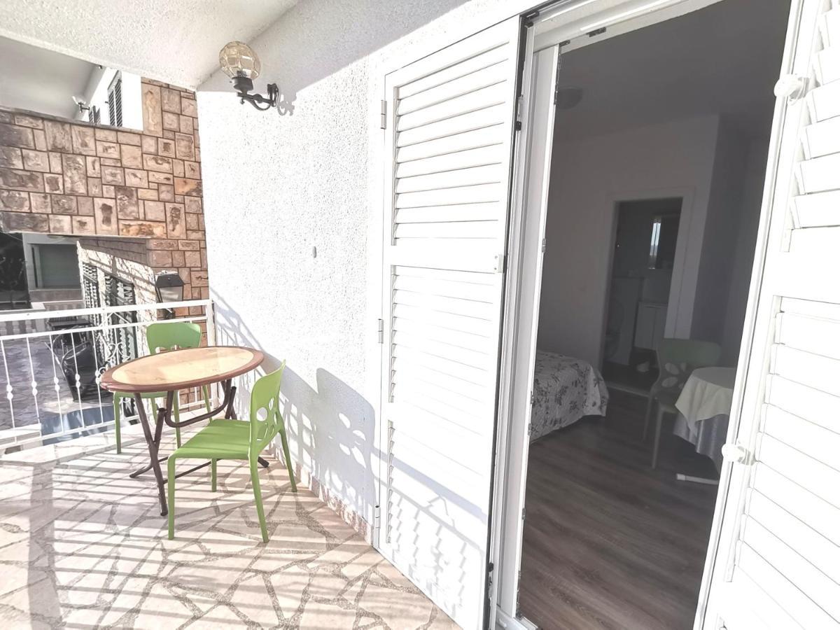 Top Studio 9 Makarska Rivijera 프로마이나 외부 사진